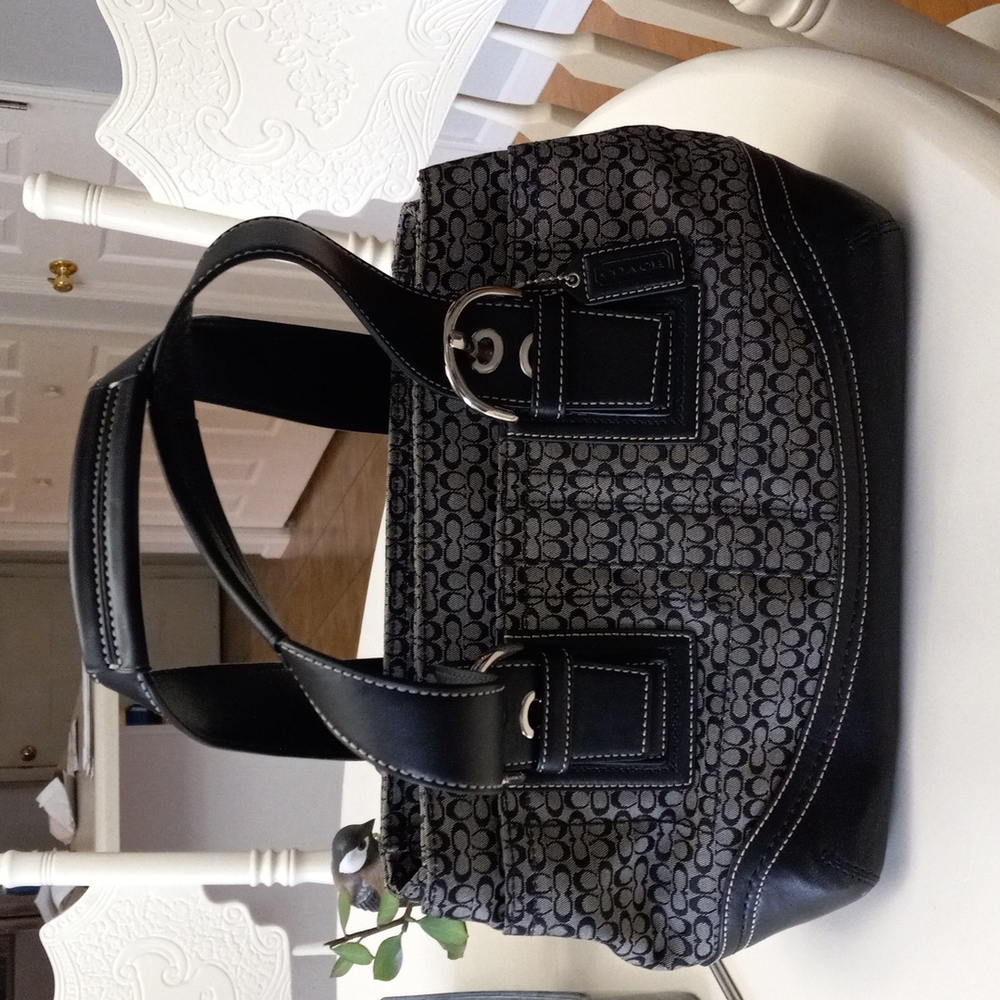 👜🛍$35Coach Purse